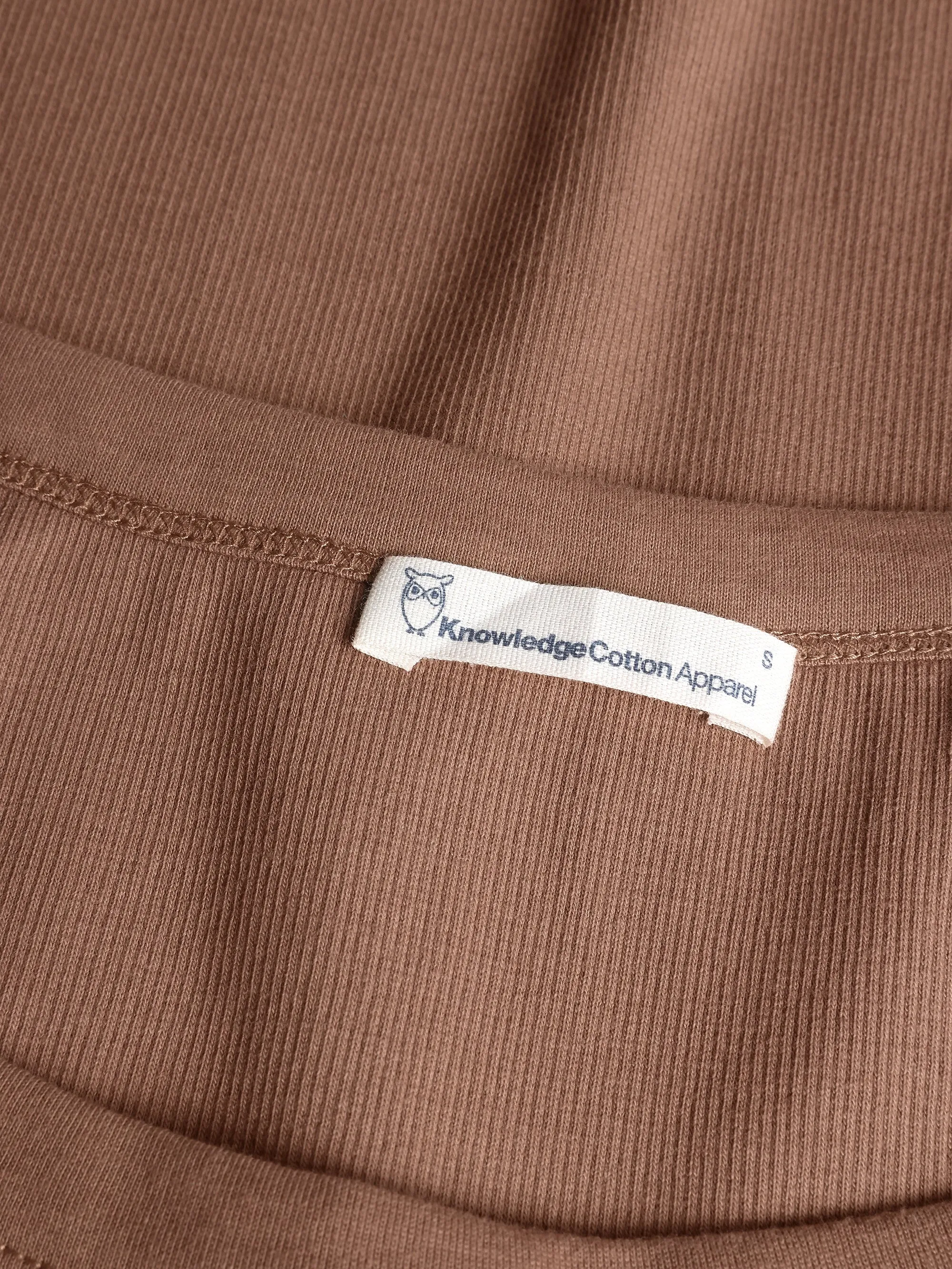 Rib strap top - Tuffet Knowledge Cotton